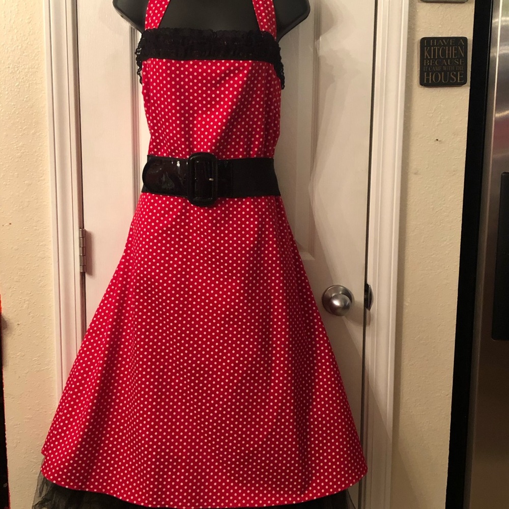 Rockabilly Swing Dress in Red